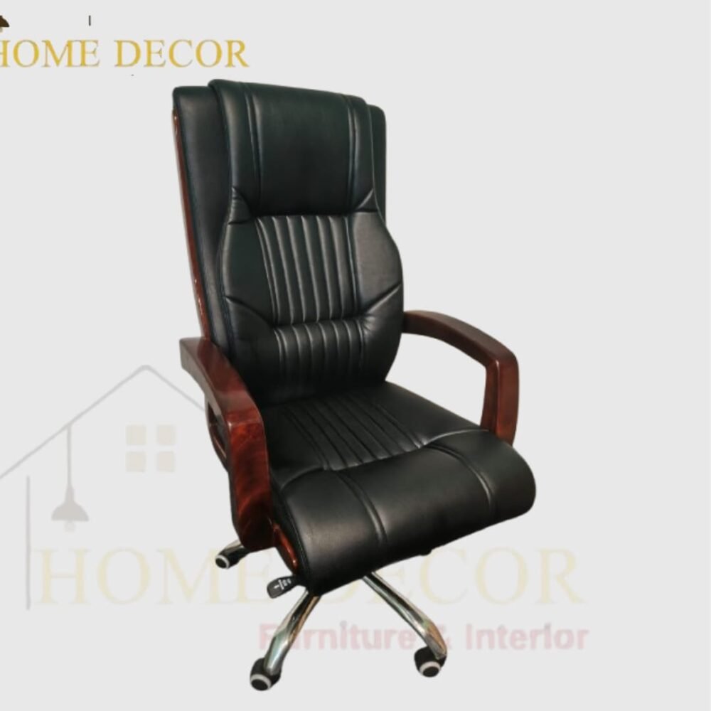 Manager chair