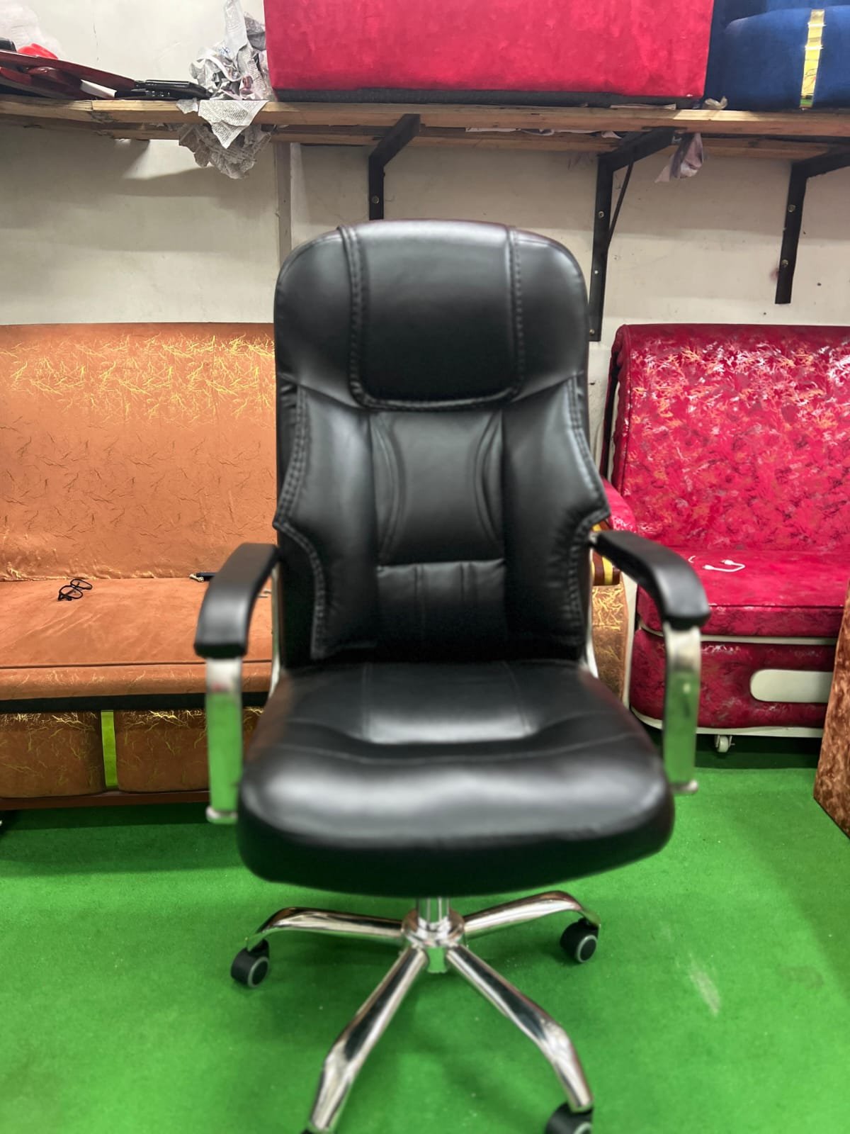 Boss chair M-05 black - Image 2