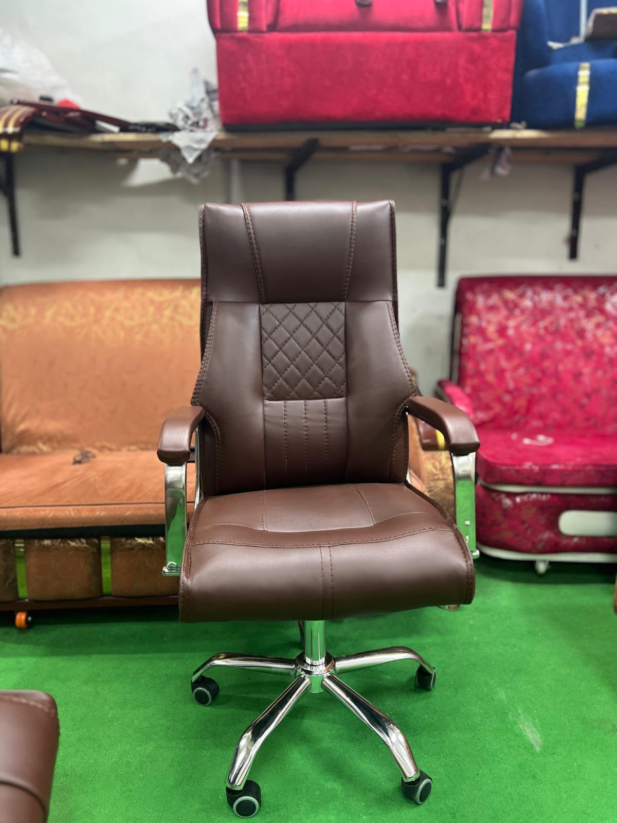 Boss chair M-06 Coffee - Image 2