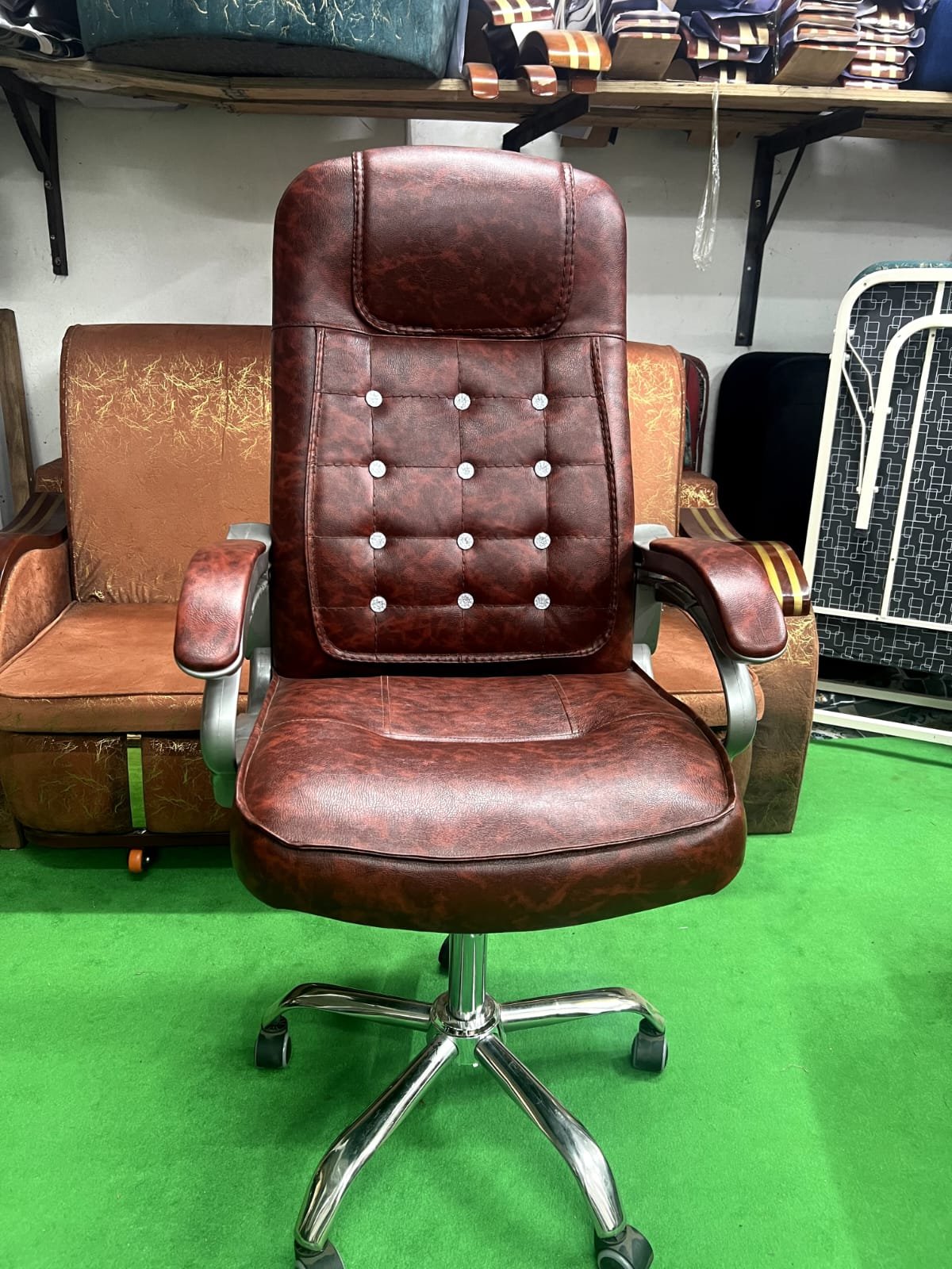 Boss chair M-03 k - Image 2