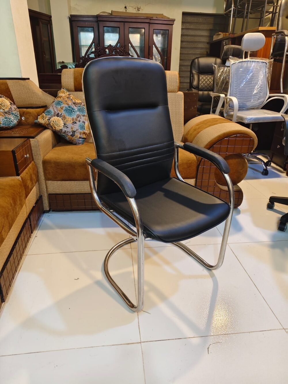visitor Chair High ven Black